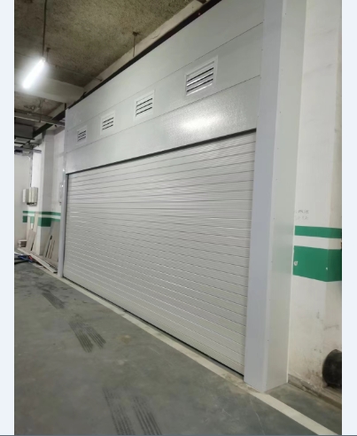 中空铝质车库卷帘门